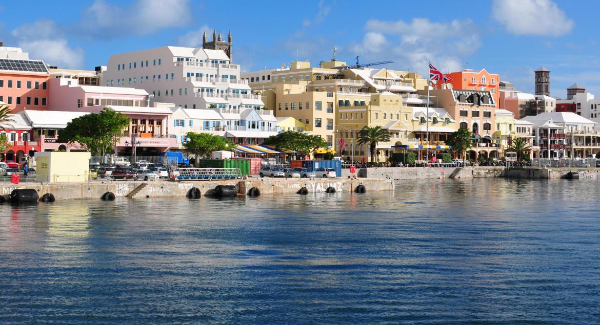 banner of Bermuda Is a Natural Tourist Destination (travelbureau)