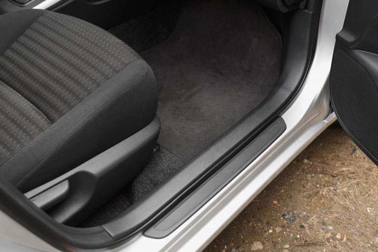 main of Floor Mats Are Really Important to Protect Your Vehicle In Winter
